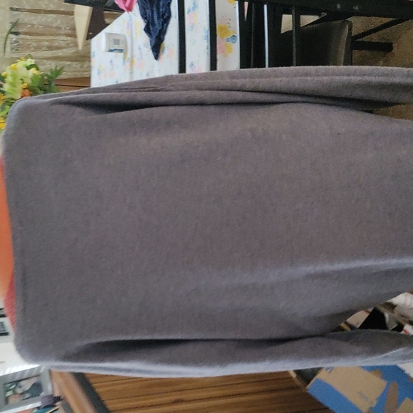 Ladies large gray super soft sweater with bling - Picture 5 of 7